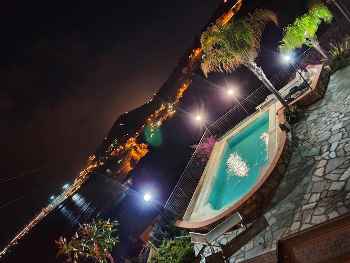 Villa Del Mare Ligure Terme & Spa Piscina A 37 Gradi Santo Stefano al Mare Luaran gambar