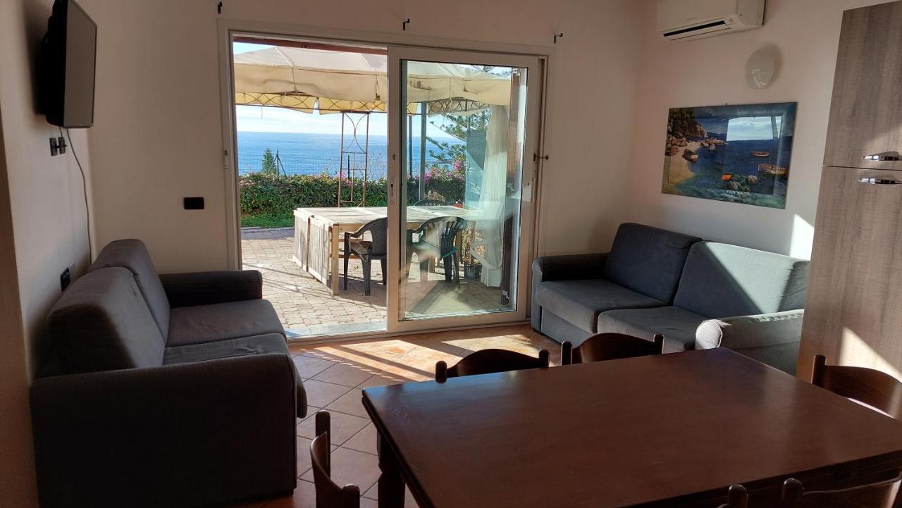 Villa Del Mare Ligure Terme & Spa Piscina A 37 Gradi Santo Stefano al Mare Luaran gambar
