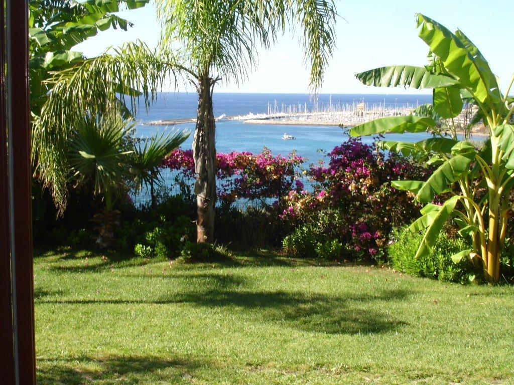 Villa Del Mare Ligure Terme & Spa Piscina A 37 Gradi Santo Stefano al Mare Luaran gambar