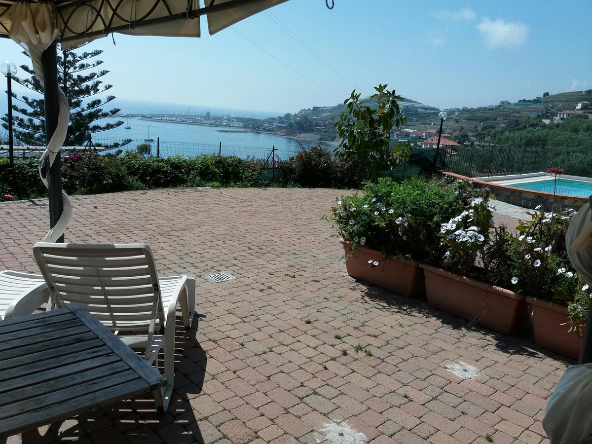 Villa Del Mare Ligure Terme & Spa Piscina A 37 Gradi Santo Stefano al Mare Luaran gambar